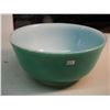 Image 1 : Pyrex Mixing Bowl, Green