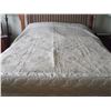 Image 2 : King-Size Embroidery Bedspread (Mint Color) (9FTX8FT)