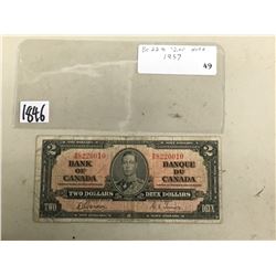 Vintage 2$ Canadian Bill (1) (1937 BC22B, W/B 8220010)