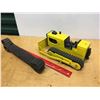 Image 2 : Tonka Yellow Metal Bulldozer Toy W/ Extra Treads