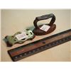 Image 5 : Child’s Cast Iron Toy Iron & Trivet