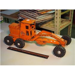 Lincoln 5401 Road Grader (No Blade)