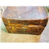 Image 5 : Mud 1800's Stage Coach Leather Trunk, 24” Long