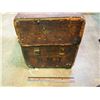 Image 6 : Mud 1800's Stage Coach Leather Trunk, 24” Long