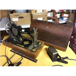 Singer Co. Great Britain Portable Sewing Machine, 18” Long