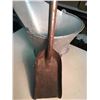 Image 4 : Coal Pail & Shovel