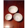 Image 1 : Set Of Pyrex Mixing Bowls (3) (Great Condition)