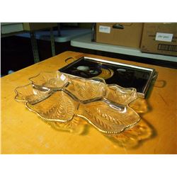 Decorative Bird Tray with Leaf Designed Glass Serving Tray