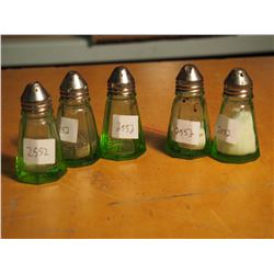 Matching Set Salt and Pepper (5)