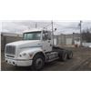 Image 1 : 1999 Freightliner FL112, 88,000KM On Rebuilt Engine, 9 Speed Transmission