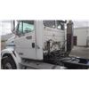 Image 6 : 1999 Freightliner FL112, 88,000KM On Rebuilt Engine, 9 Speed Transmission