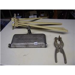 McCormick Derring Mower Lid, Vintage Tools, Wall Bracket