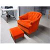 Image 1 : Retro Orange Chair And Stool