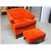 Image 2 : Retro Orange Chair And Stool