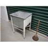 Image 4 : White Enamel Galvanized Legged Wash Stand, With Agitator