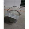Image 3 : Galvanized Feeder and Strainer Pales (2)