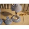 Image 4 : Blue Lamps (2) (1 Missing Lid)