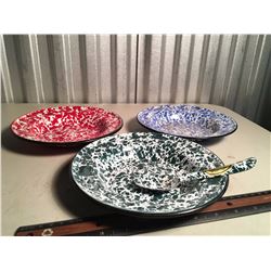 Lot of Painted Enamelware Bowls With a Spoon