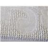 Image 2 : Irish Linen Tablecloth (Pull-Thread Work) (Extra Large 72”x90”)