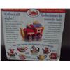 Image 1 : Red Rose Mini Tea Pots (Millenium Set) (8)