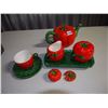 Image 1 : Tomato-Ware Set