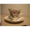Image 4 : Lot of Decorative Tea Cups and Saucers (Royalty, March, Niagara Falls, Etc;)