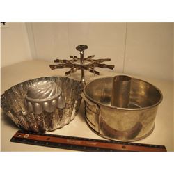 Misc Metal Baking Utensils (3)