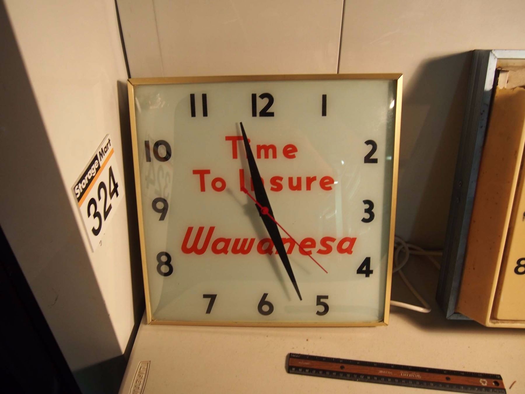 Working Wawanesa Metal Electric Clock With Broken Plastic Gabriel