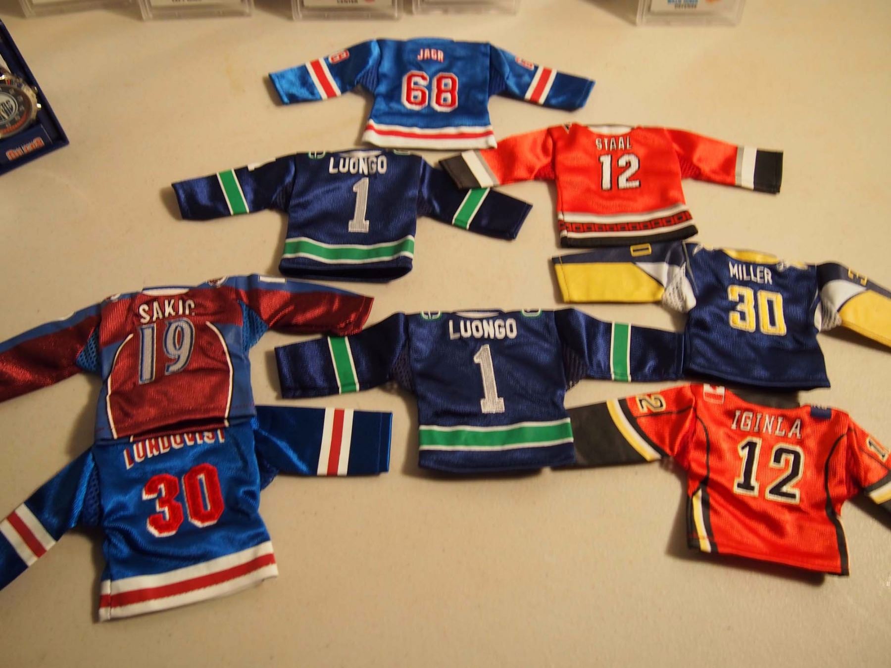 Lot Of Hockey Related (Cards, Edmonton Oilers Wristwatch, Mini Jerseys)