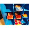 Image 3 : Lot of Hot Wheels with Carrying Case (24)