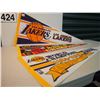 Image 1 : Lot of 3 NBA Basketball Pennants (LA Lakers, Chicago Bulls)