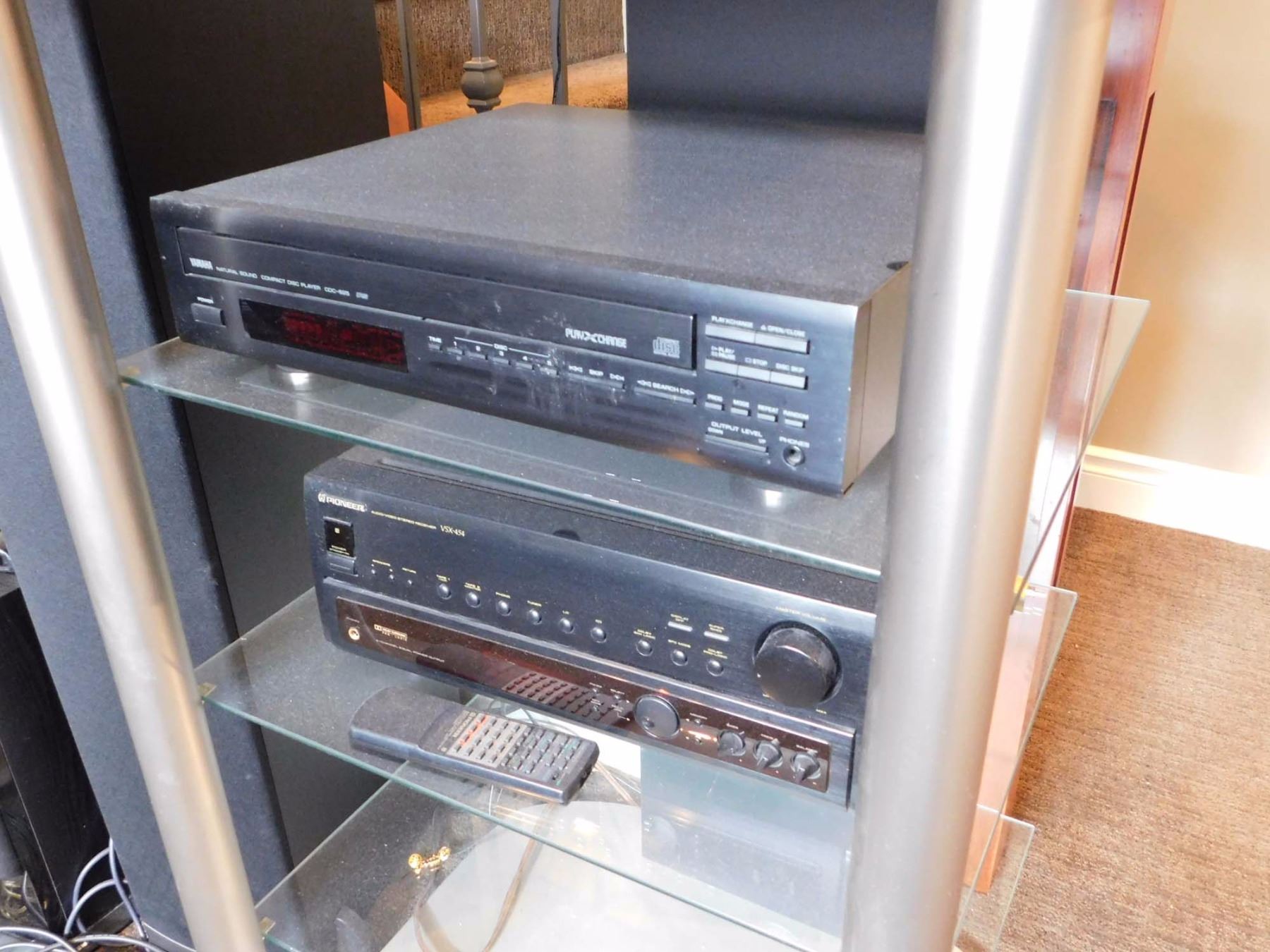 Full Home Theater Set (Hitachi DVD Player, Yamaha CD Player, Pioneer