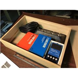 Foot Controller "PFS3" & 3 Stomp Boxes "Boss" (With Wood Box)