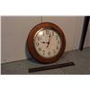 Image 1 : Electric Wall Clock