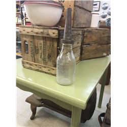 1 Quart Service Station Oil Bottle And Spout