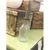 Image 6 : 1 Quart Service Station Oil Bottle And Spout