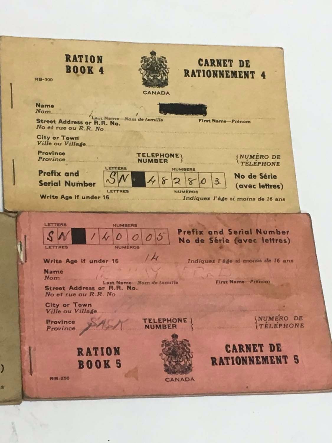 Canadian Ration Books Lot RCAF WW2 Canadian Buttons & Ration Books - Bodnarus Auctioneering