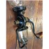 Image 7 : Universal No.24 Wall Mount Coffee Grinder