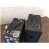 Image 4 : Lot (2) Antique box cameras
