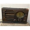 Image 1 : Wooden Antique Northern Electric Battery Operated Radio