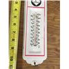 Image 3 : Co-op Feed advertising Thermometer