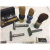 Image 5 : Lot Safety Razors Brushes Blades