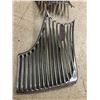 Image 2 : 1941 Dodge Luxury Liner 2 Piece Grill (No Cracks)