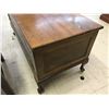 Image 5 : Cedar Lined Honderich Furniture Chest, 40.5” x 20” x 18.5 "
