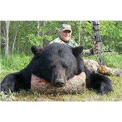 BLACK BEAR AND WALLEYE FISHING COMBO