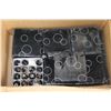 Image 1 : CASE OF 8-BALL KEY CHAINS