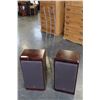 Image 1 : PAIR OF AERO SPEAKERS AND METAL DVD RACK