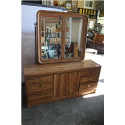 PALLISAR OAK DRESSER WITH MIRROR