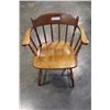 Image 1 : MAPLE ARMCHAIR
