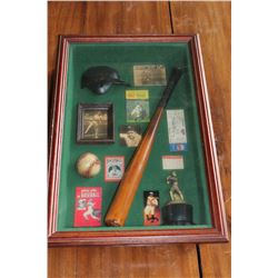 CASED BASEBALL COLLECTOR PLAQUE